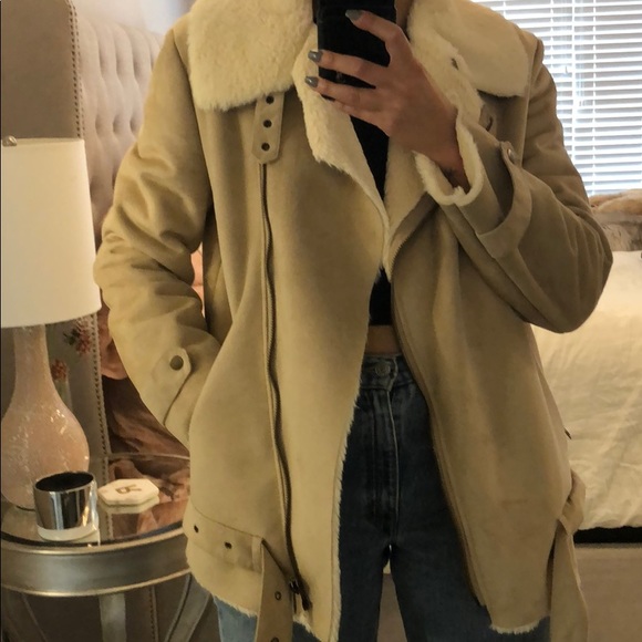 Forever 21 Jackets & Blazers - Forever21 faux fur and suede oversized jacket sz m